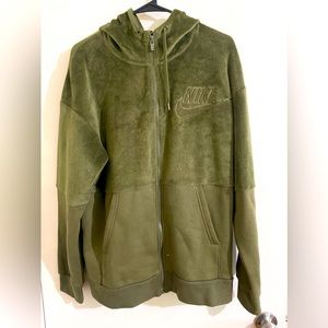 Nike Fleece Zip Up Hoodie (Women’s M)